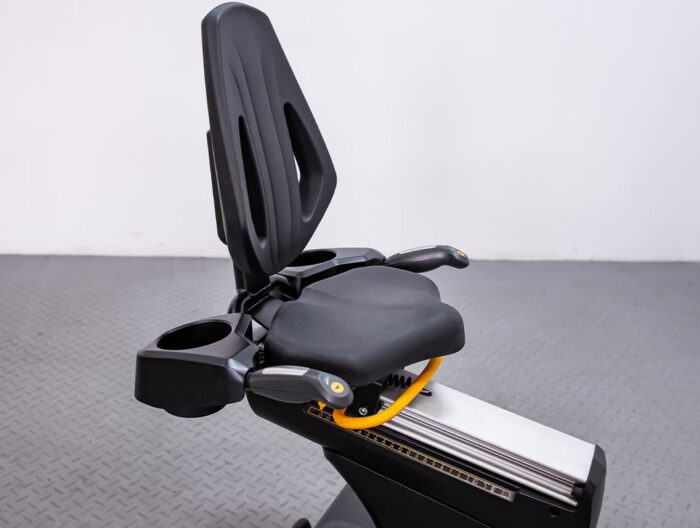 Fitness_Club_24_Matrix_R3XE