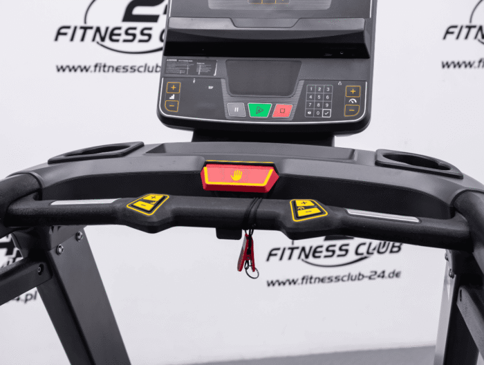 Fitness_Club_24_Matrix_Endurance_Led_console_treadmill