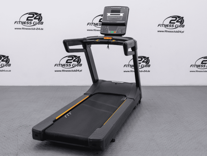 Fitness_Club_24_Matrix_Endurance_Led_console_treadmill
