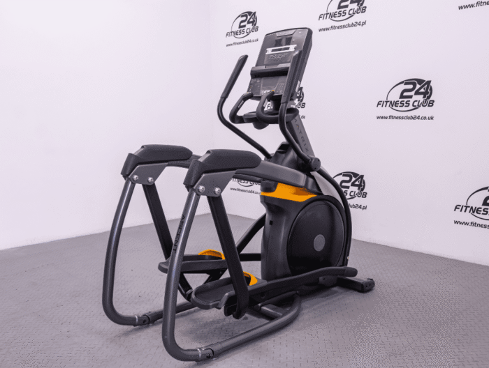 Fitness_Club_24_Matrix_Performance_Led_Console_Ascent_Trainer