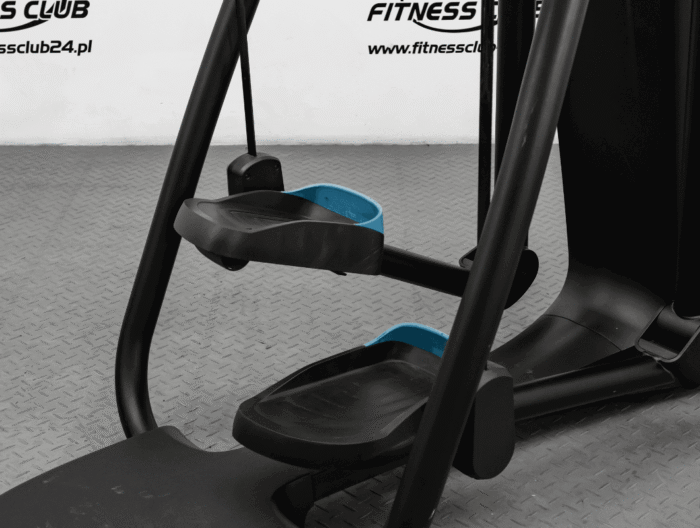 Fitness_Club_24_PRECOR_AMT_813_P10