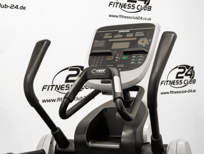 Fitness_Club_24_PRECOR_AMT_813_P10