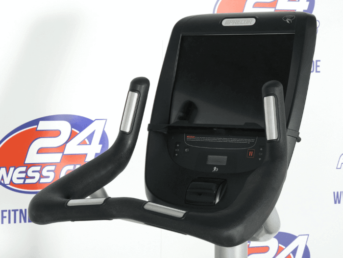 Fitness_Club_24_Precor_UBK_885_P82
